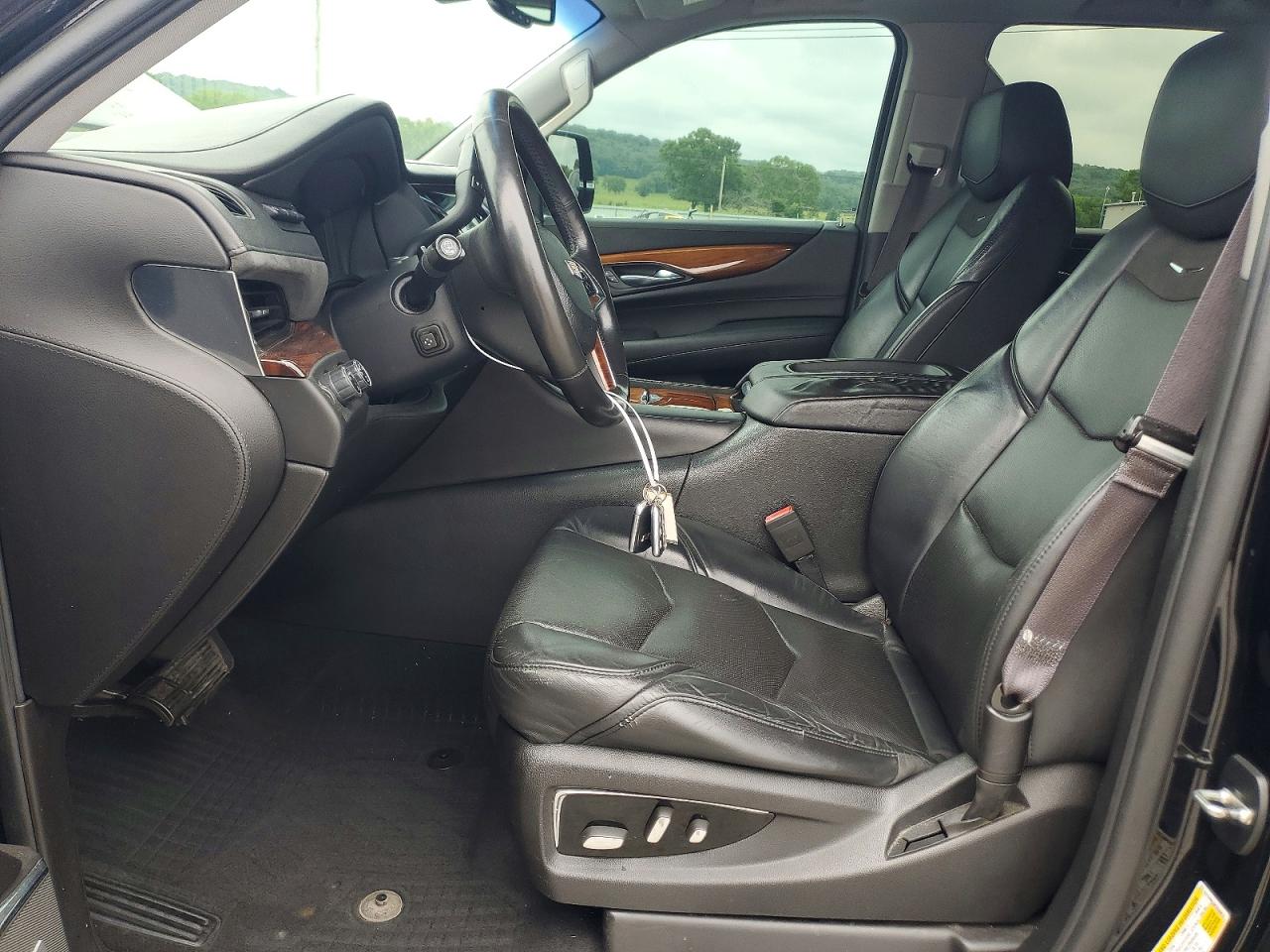 Cadillac Escalade Luxury