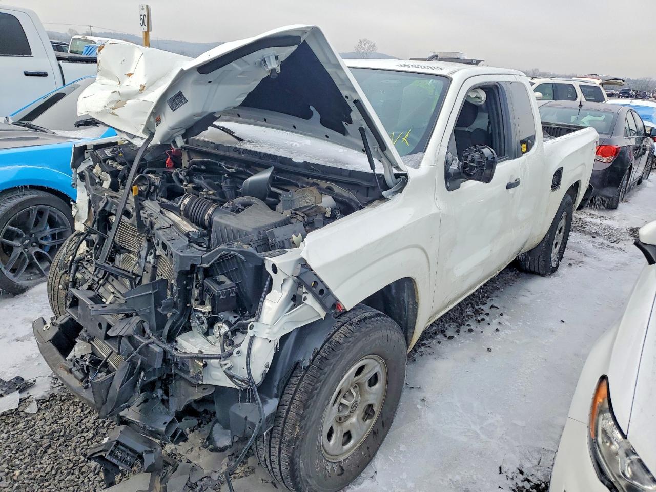 Nissan Frontier S