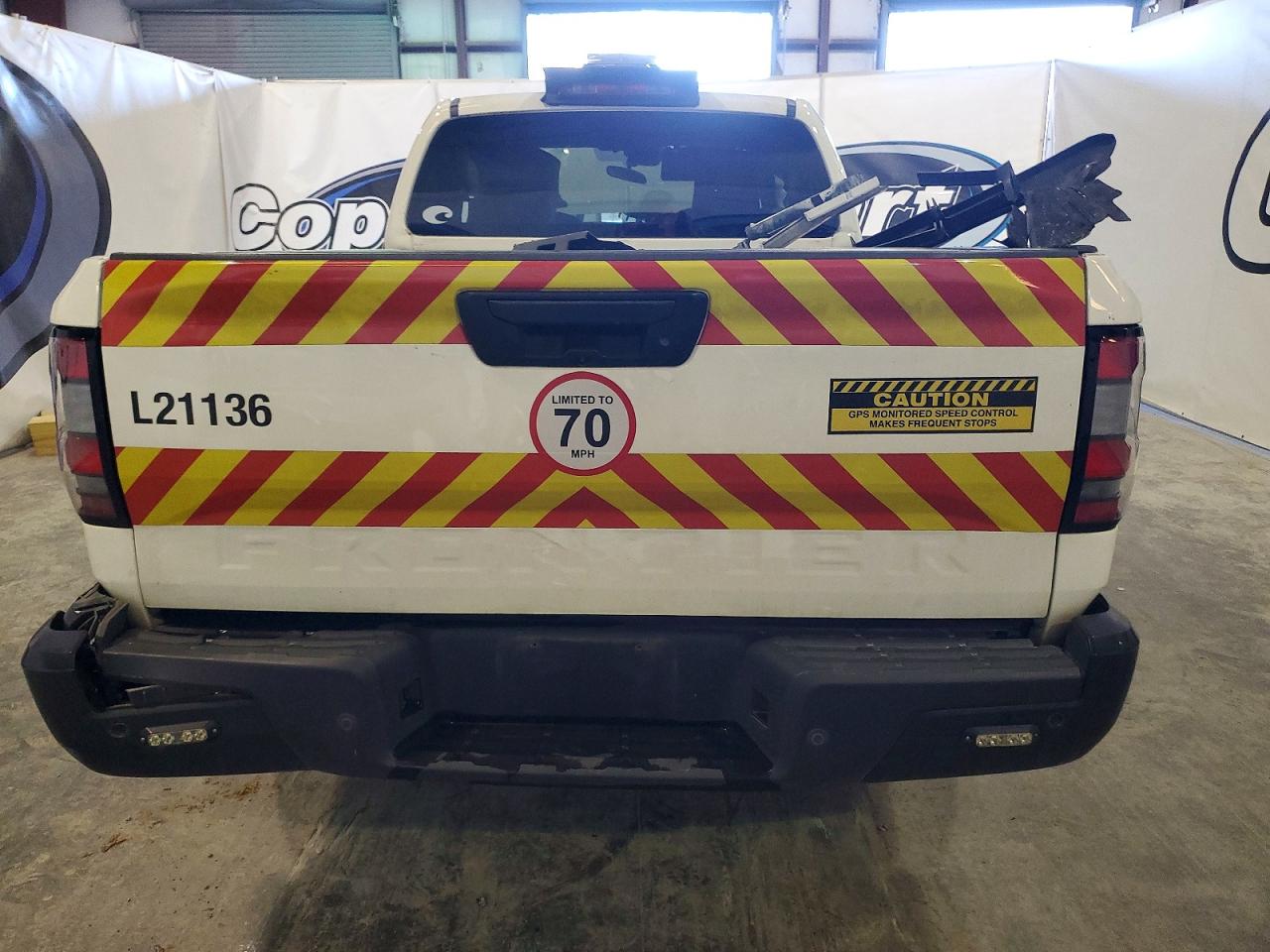 Nissan Frontier S