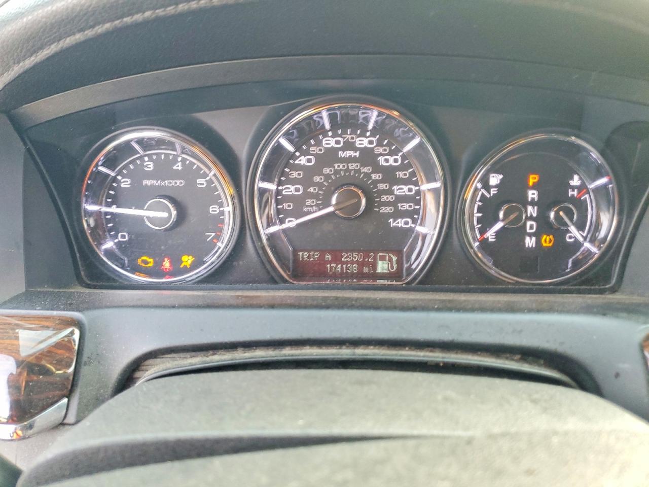 Lincoln MKS