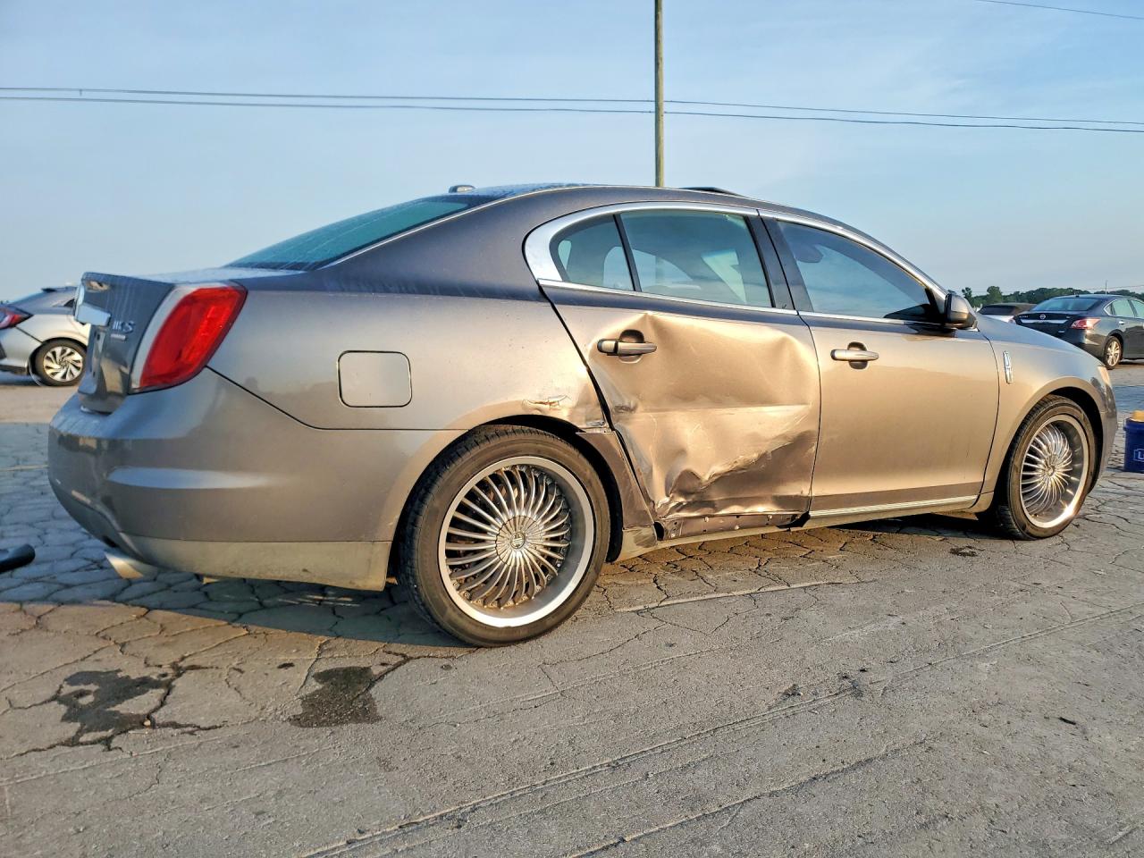 Lincoln MKS