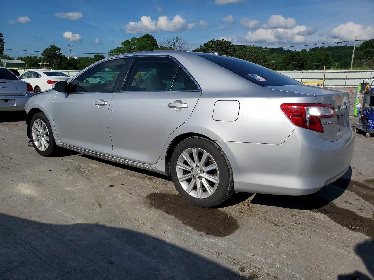 Toyota Camry Xle