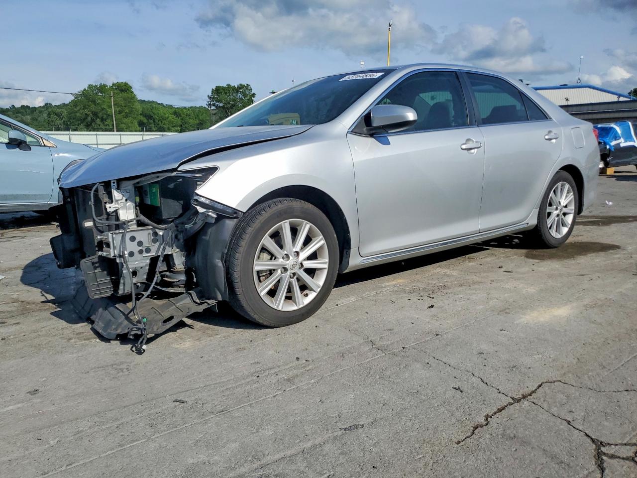 Salvage Toyota Camry Image