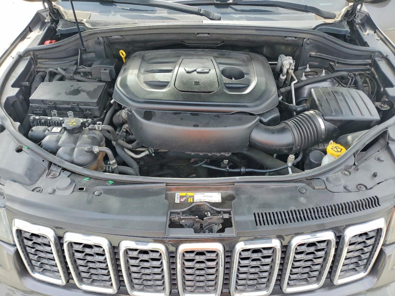 Jeep Grand Cherokee Laredo