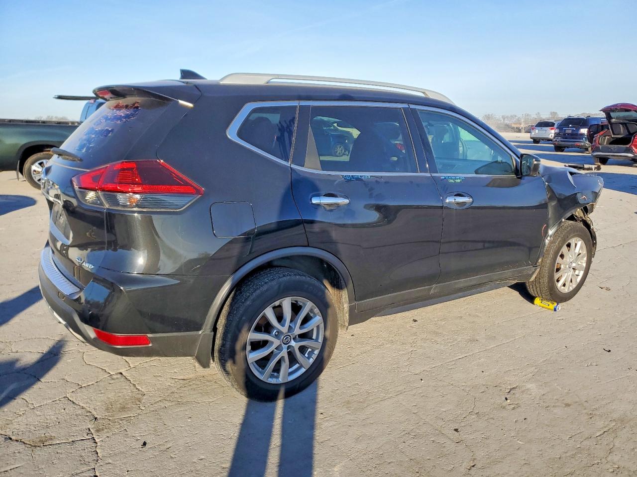 Nissan Rogue S
