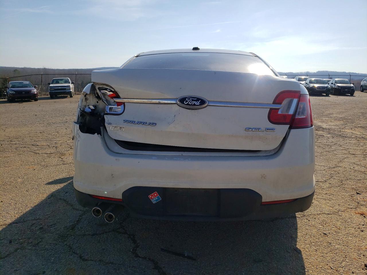Ford Taurus Sel