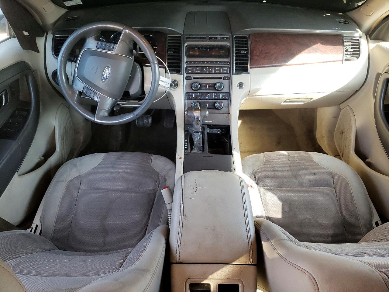 Ford Taurus Sel