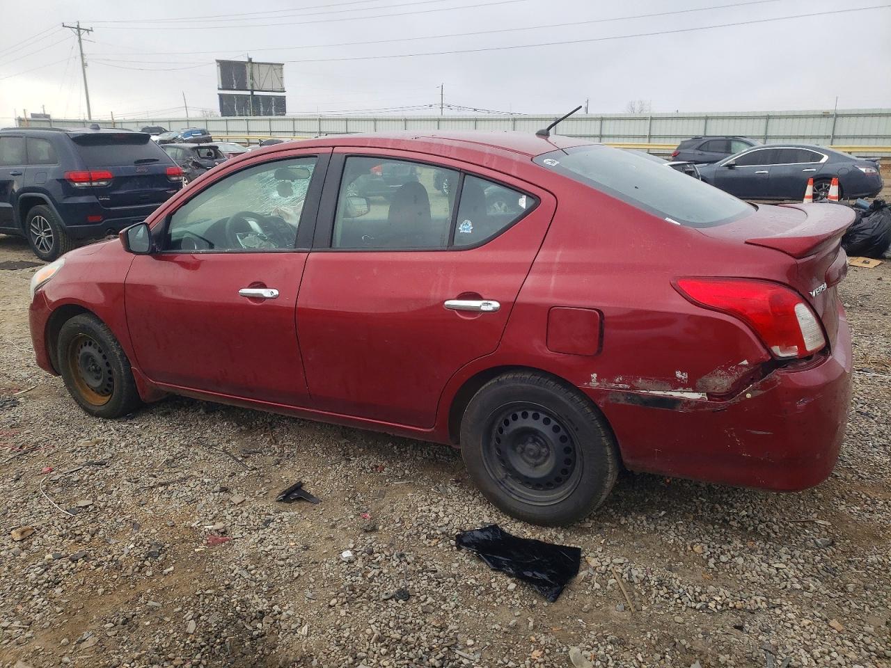 Nissan Versa S