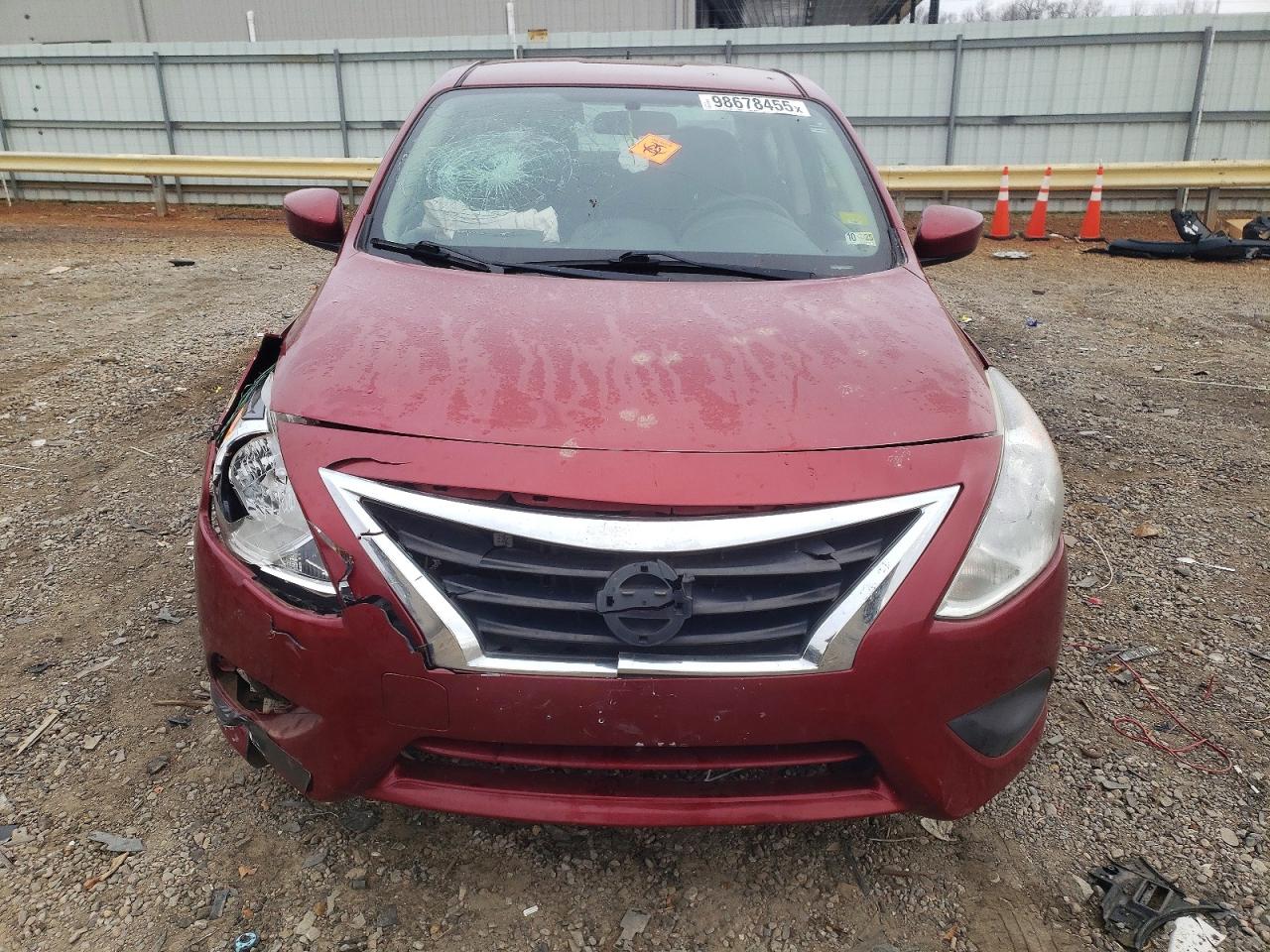 Nissan Versa S
