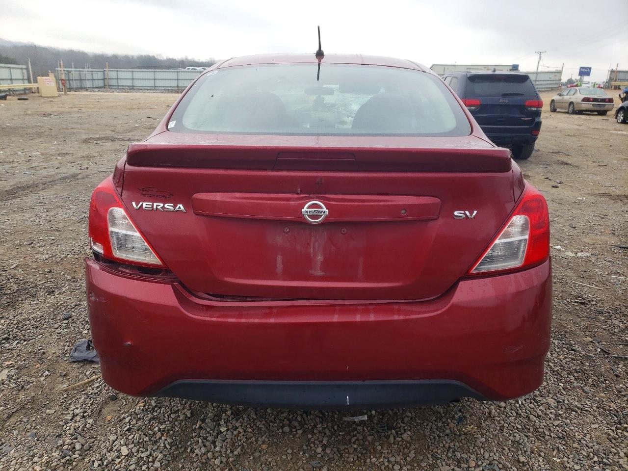 Nissan Versa S