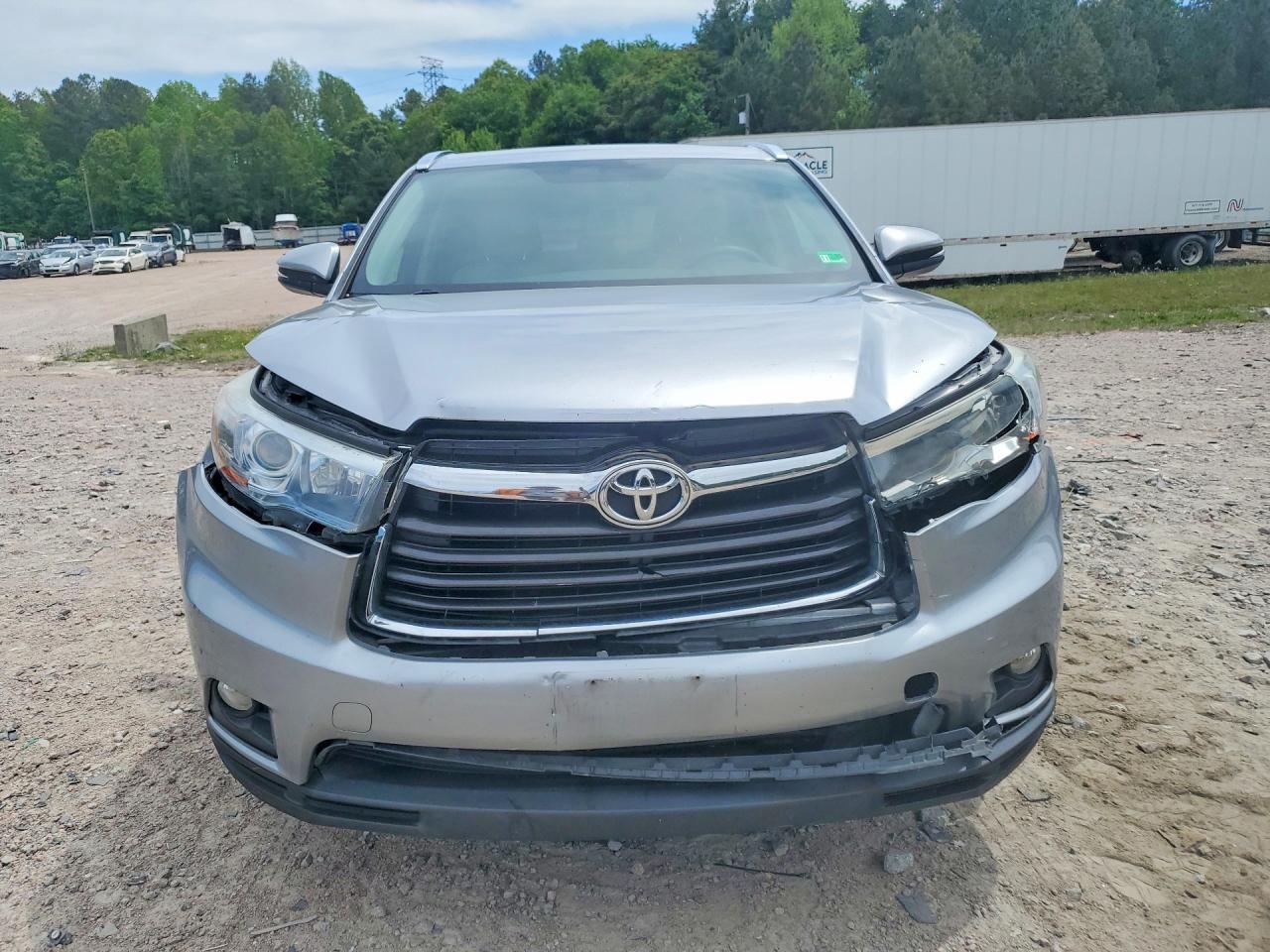 Toyota Highlander Xle