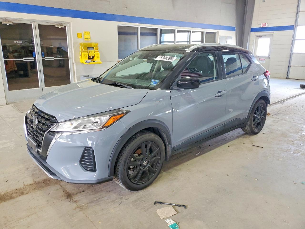 Salvage Nissan Kicks Image