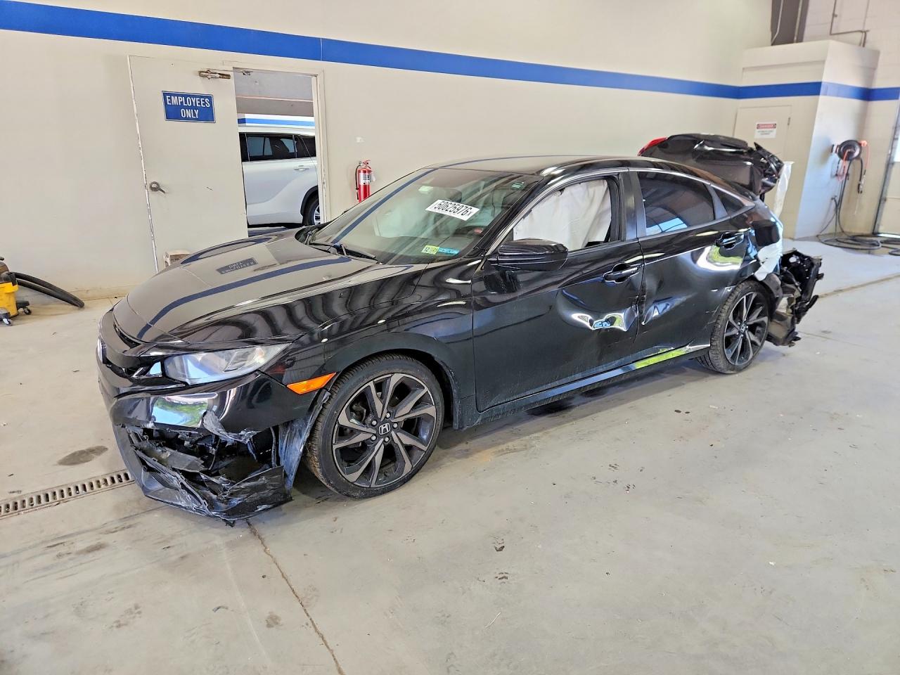 Salvage Honda Civic Image