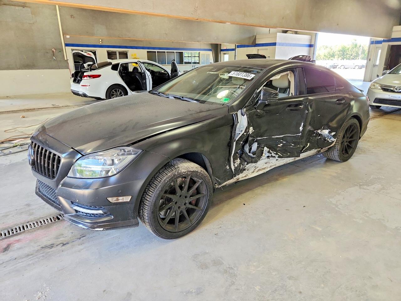 Salvage Mercedes-Benz Cls-class Image