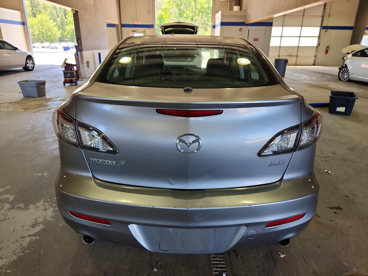 Mazda Mazda3 S