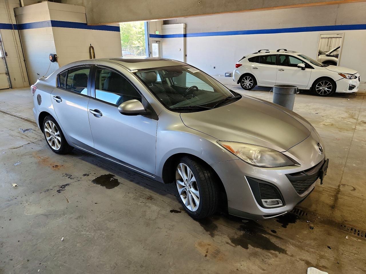 Mazda Mazda3 S