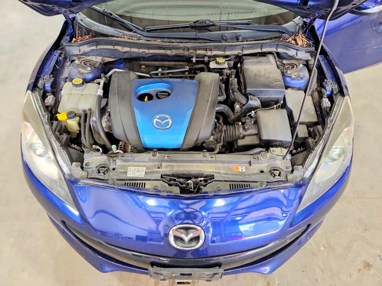 Mazda 3 I