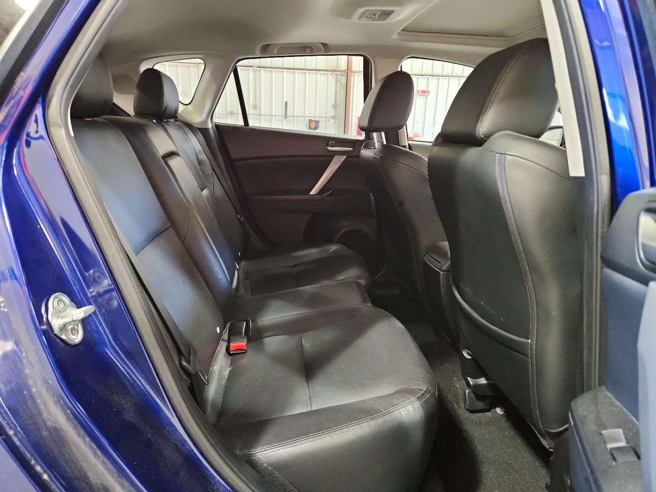 Mazda 3 I