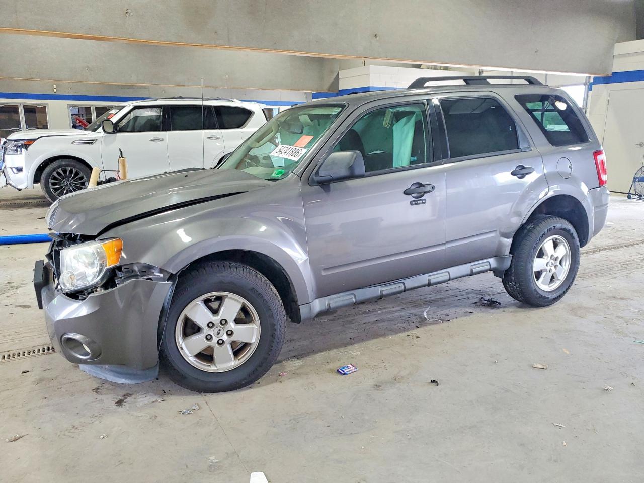 Salvage Ford Escape Image