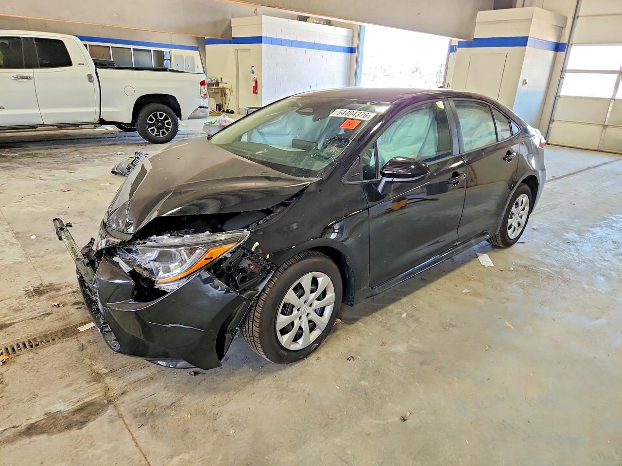 Salvage Toyota Corolla Image