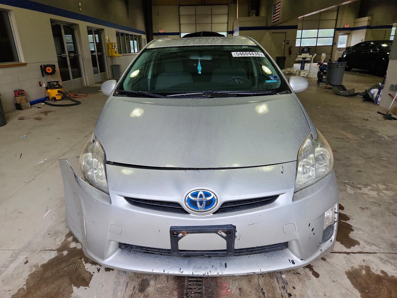 Toyota Prius Three