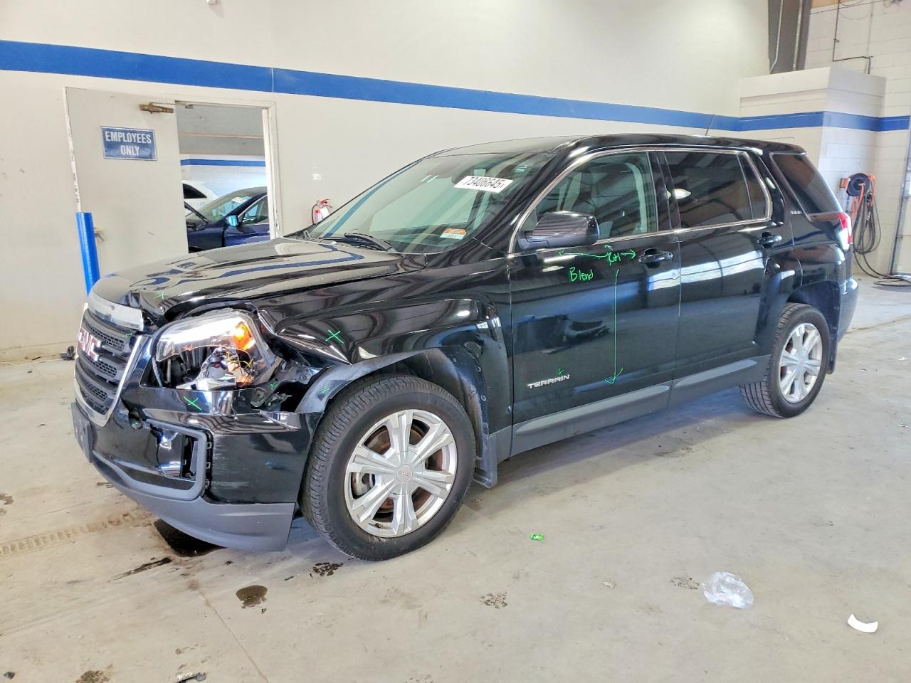 Salvage GMC Terrain Image