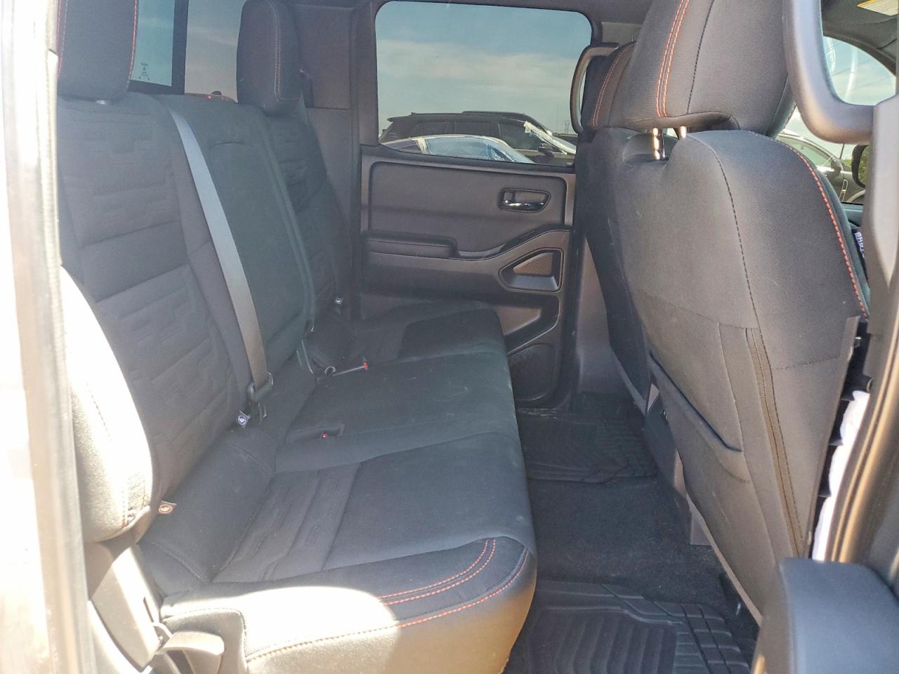 Nissan Frontier Pro-x