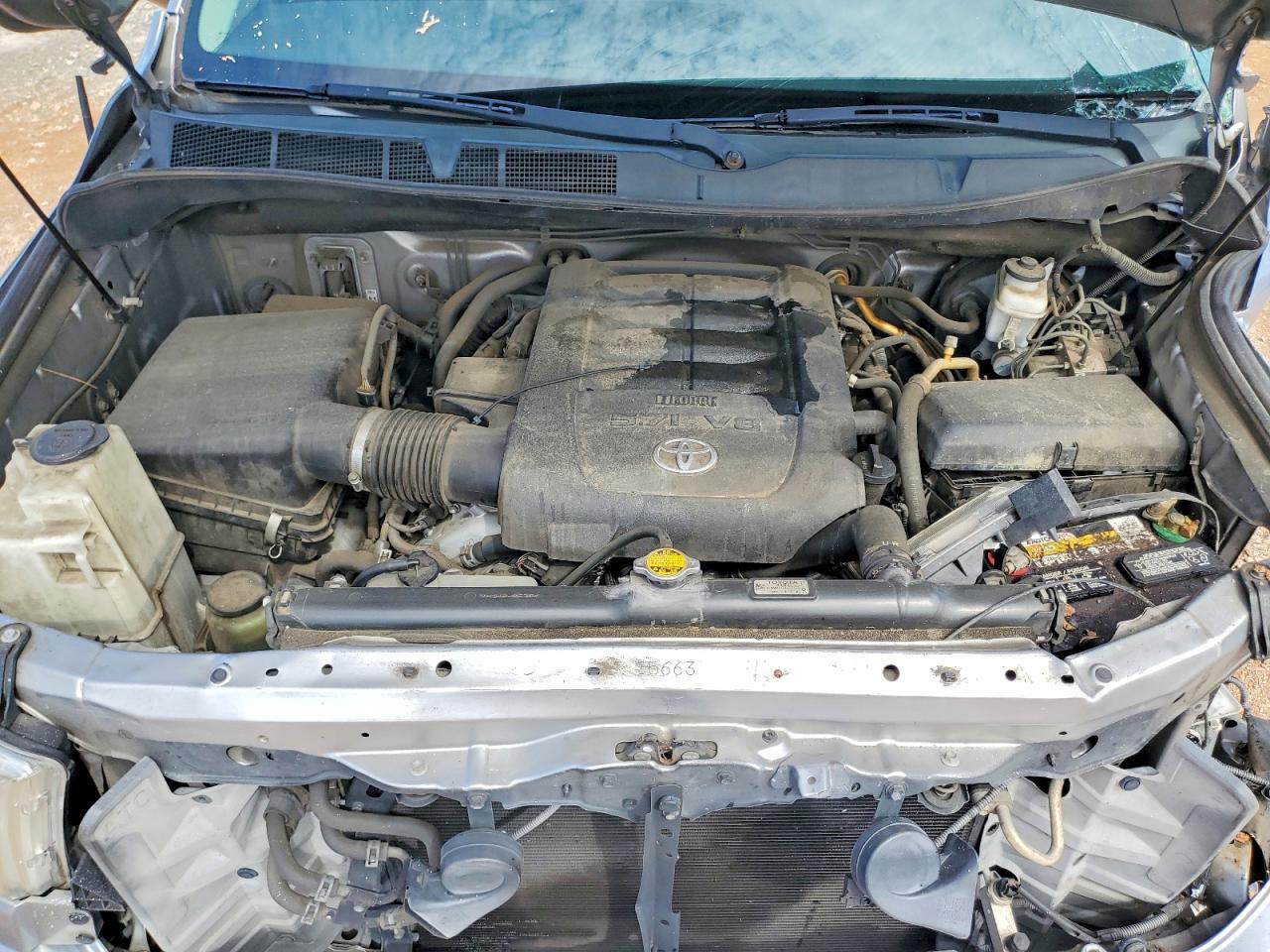 Toyota Tundra Crewmax Sr5