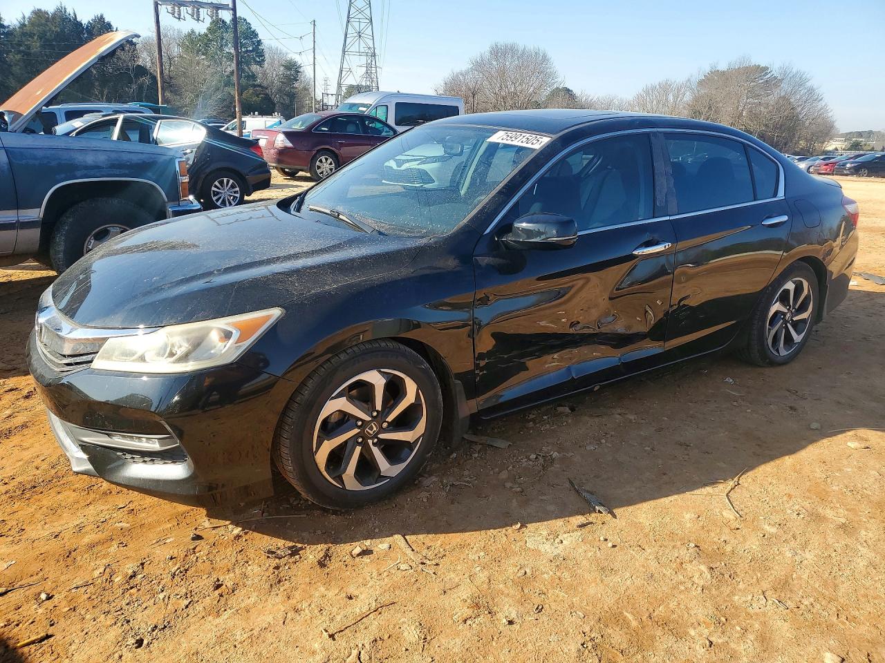 Salvage Honda Accord Image