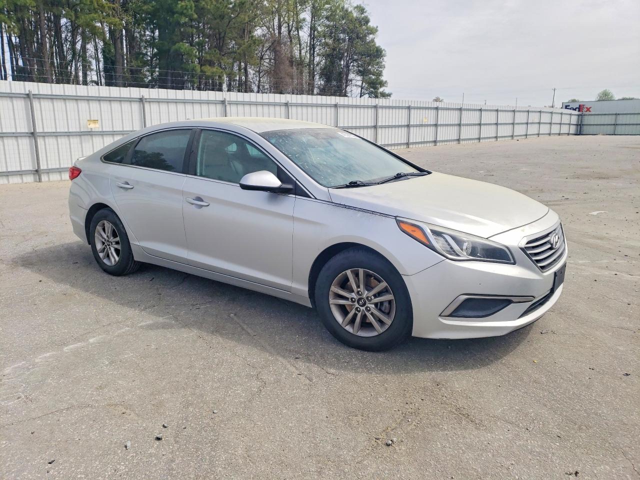 Hyundai SONATA Base