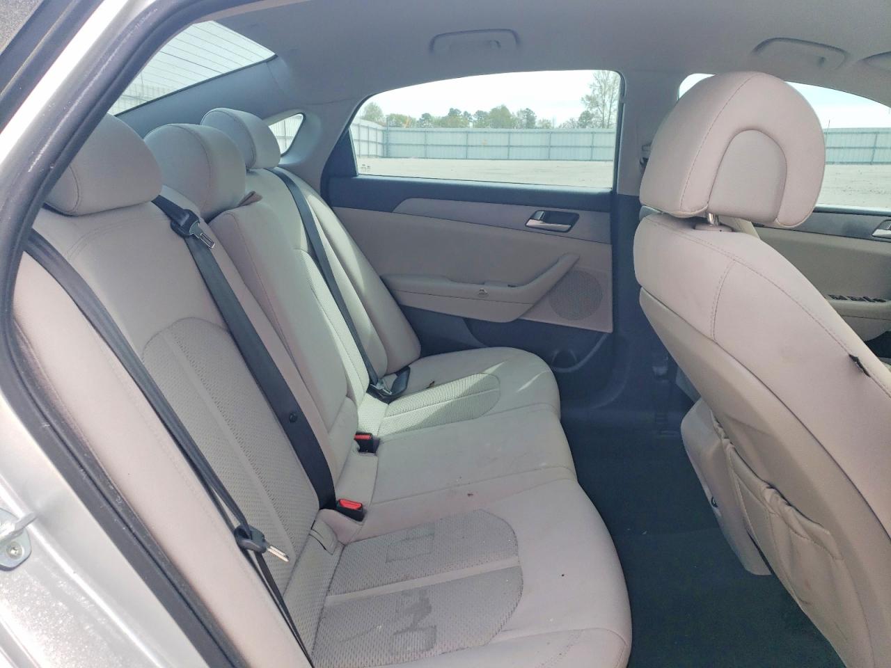Hyundai SONATA Base