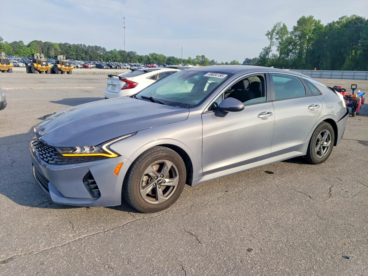 Salvage Kia K5 Image