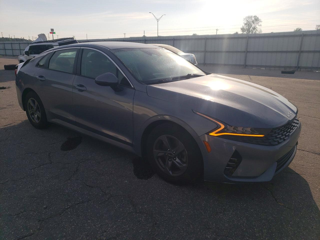 Kia K5 Lxs
