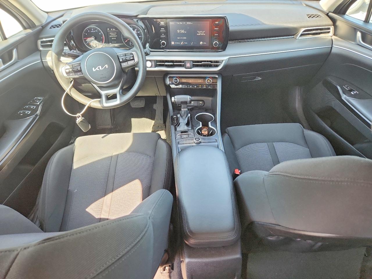 Kia K5 Lxs