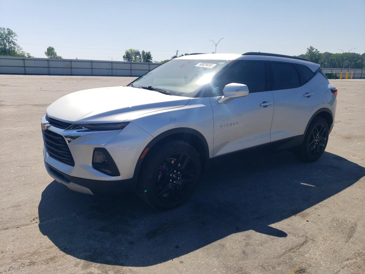 Salvage Chevrolet Blazer Image