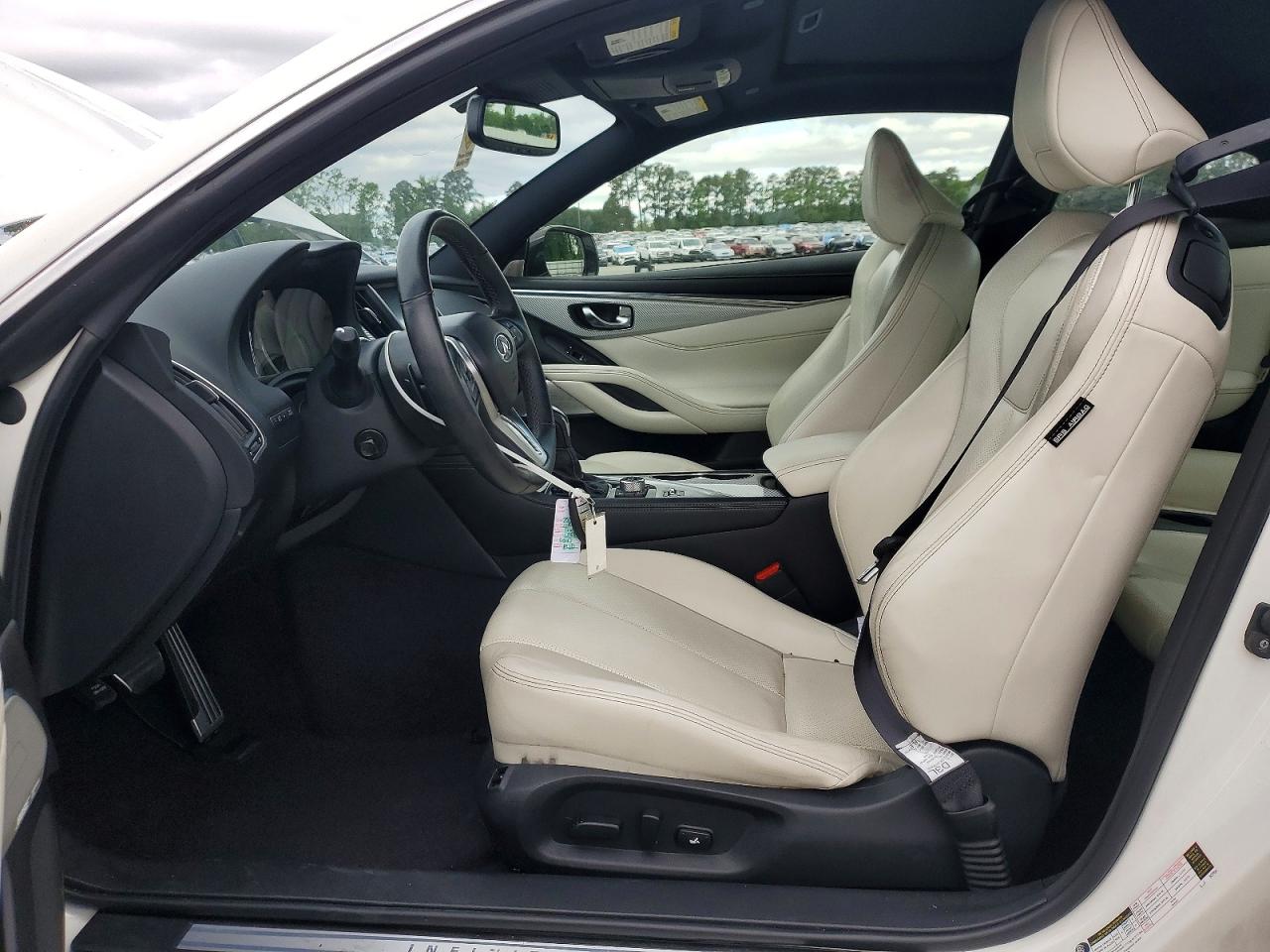 INFINITI Q60 Red Sport 400
