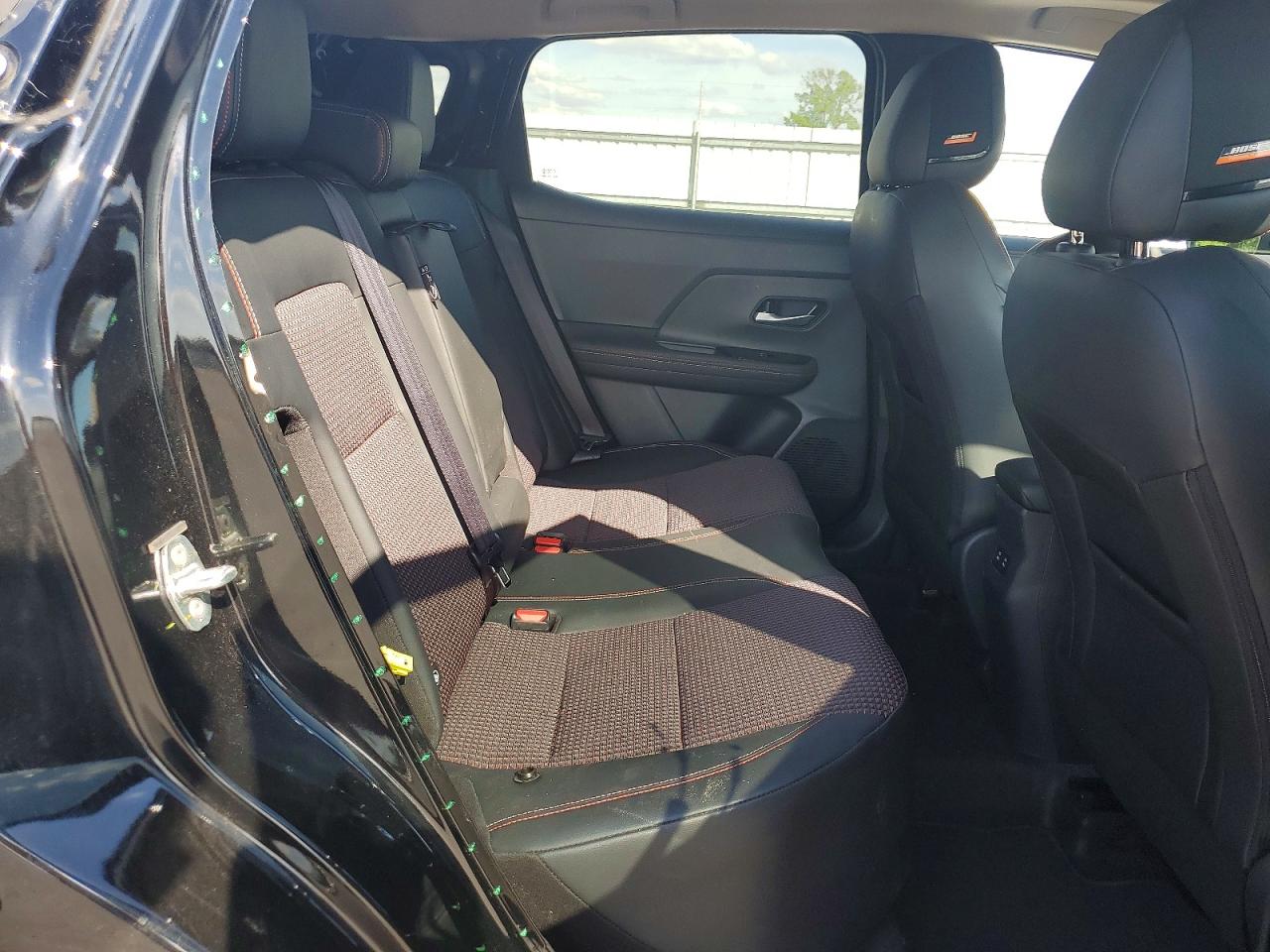 Nissan Kicks Sr
