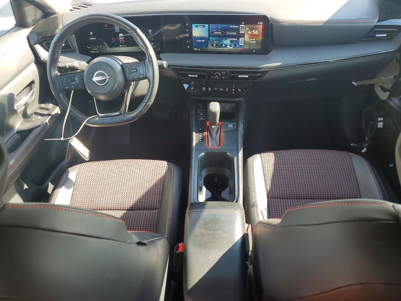 Nissan Kicks Sr