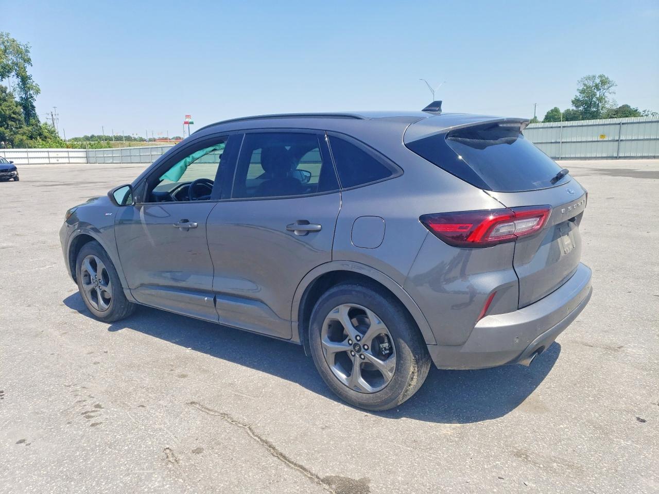 Ford Escape St Line