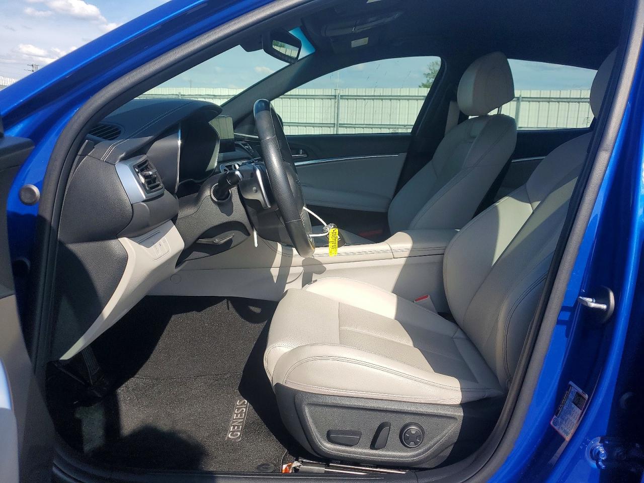 Genesis G70 2.0t