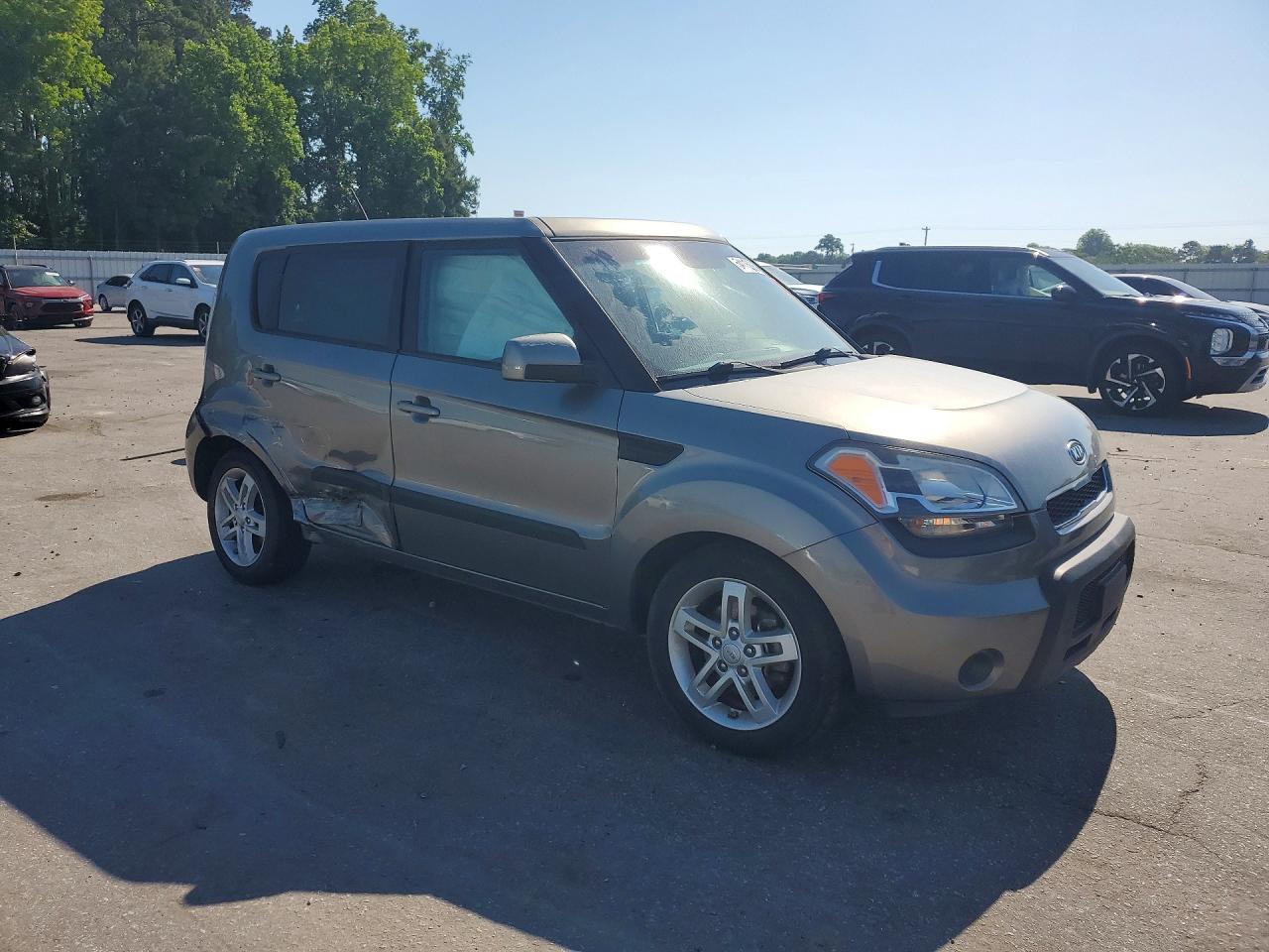 Kia Soul +