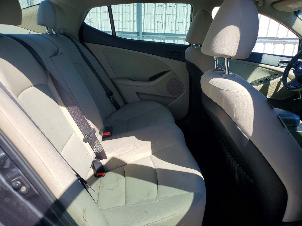 Kia Optima Lx