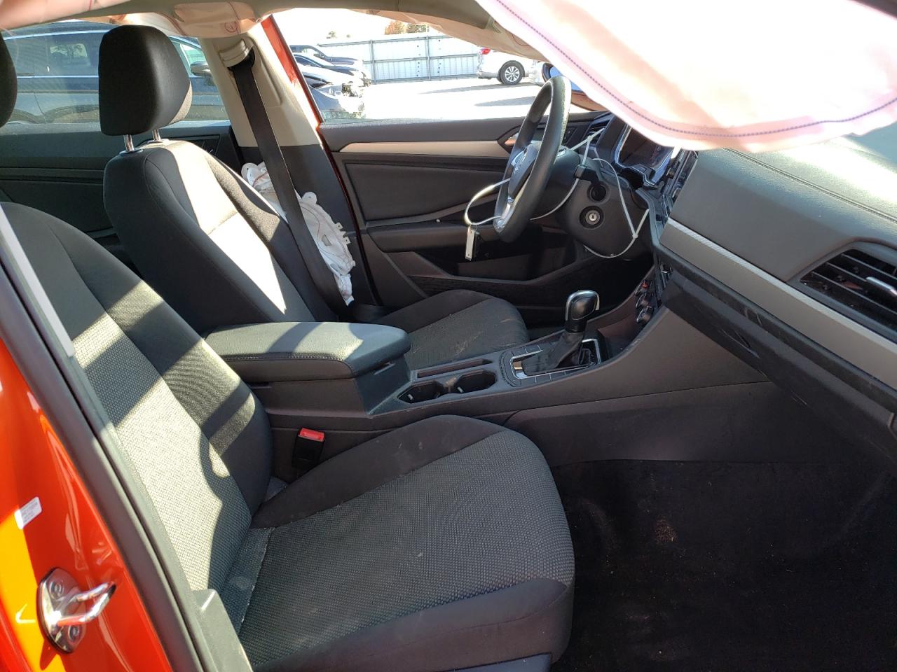 Volkswagen Jetta S