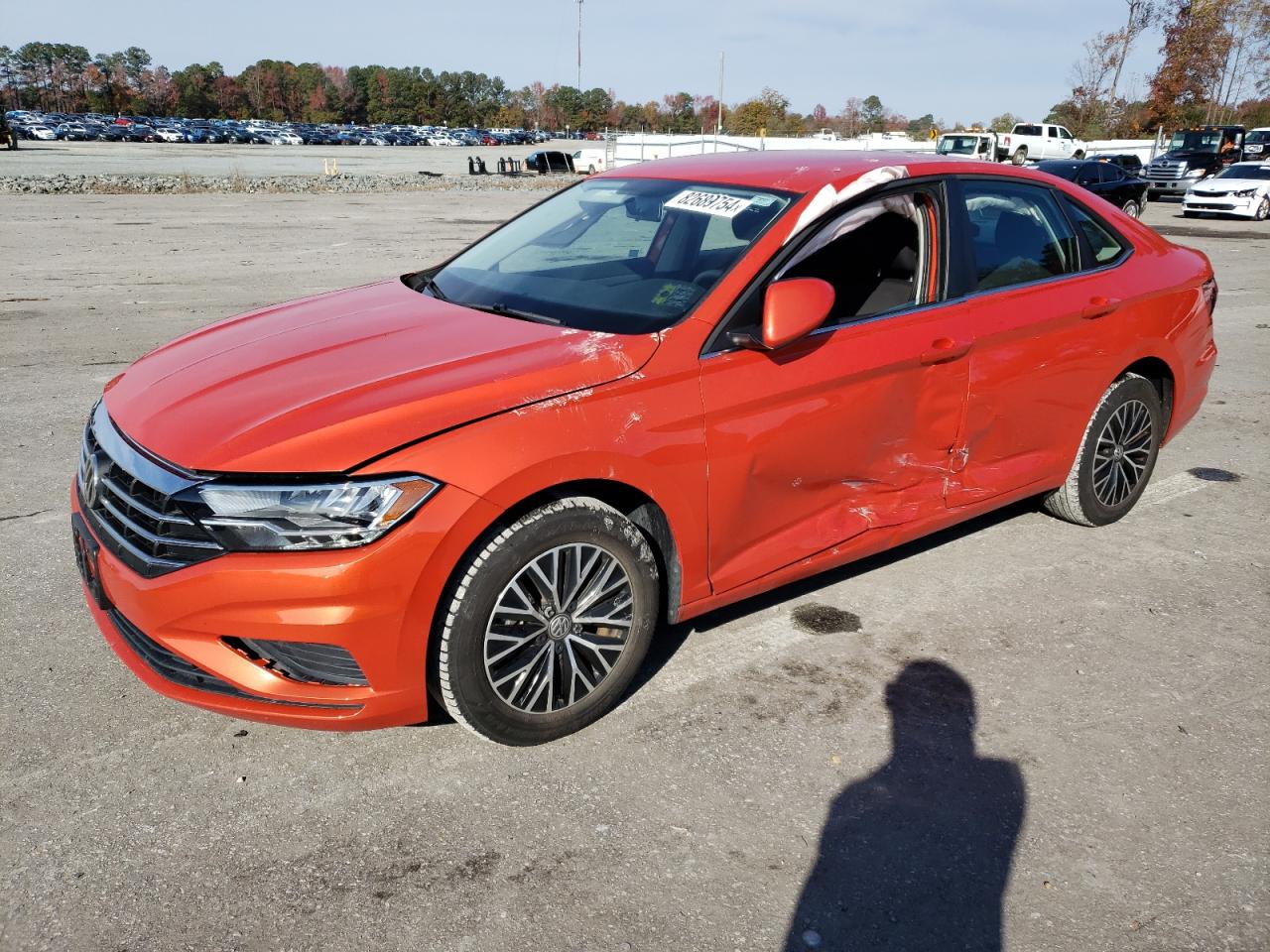 Salvage Volkswagen Jetta Image
