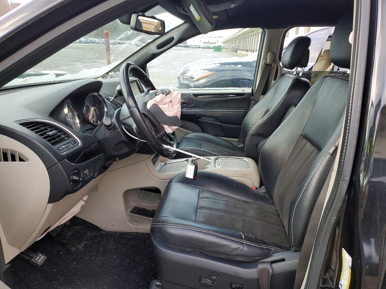 Dodge Caravan Sxt
