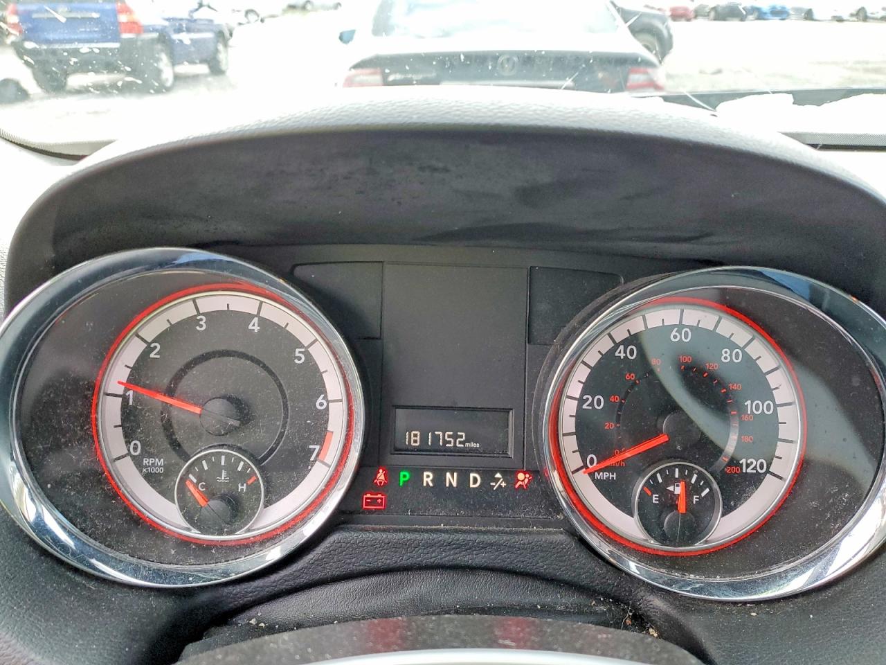 Dodge Caravan Sxt