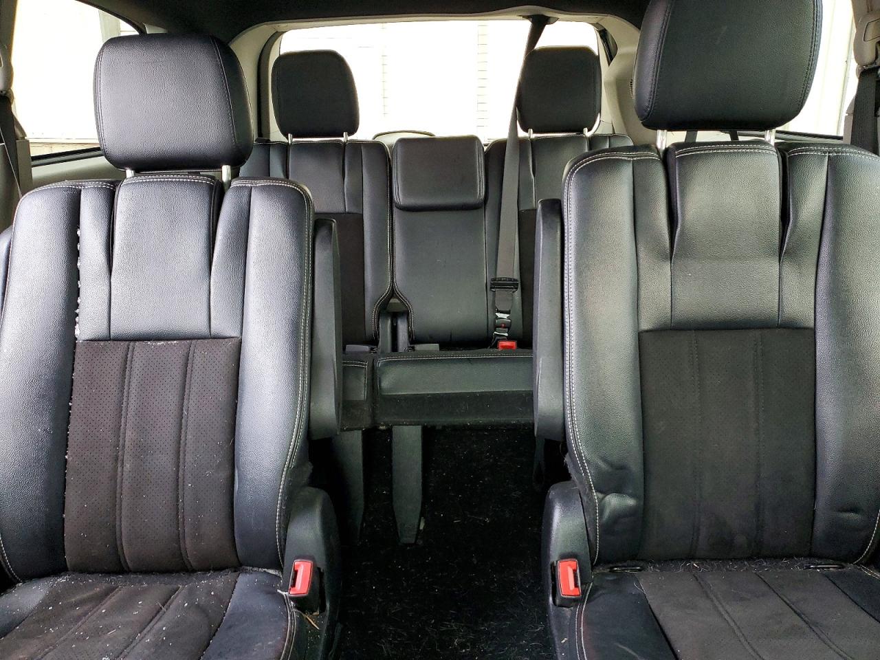 Dodge Caravan Sxt