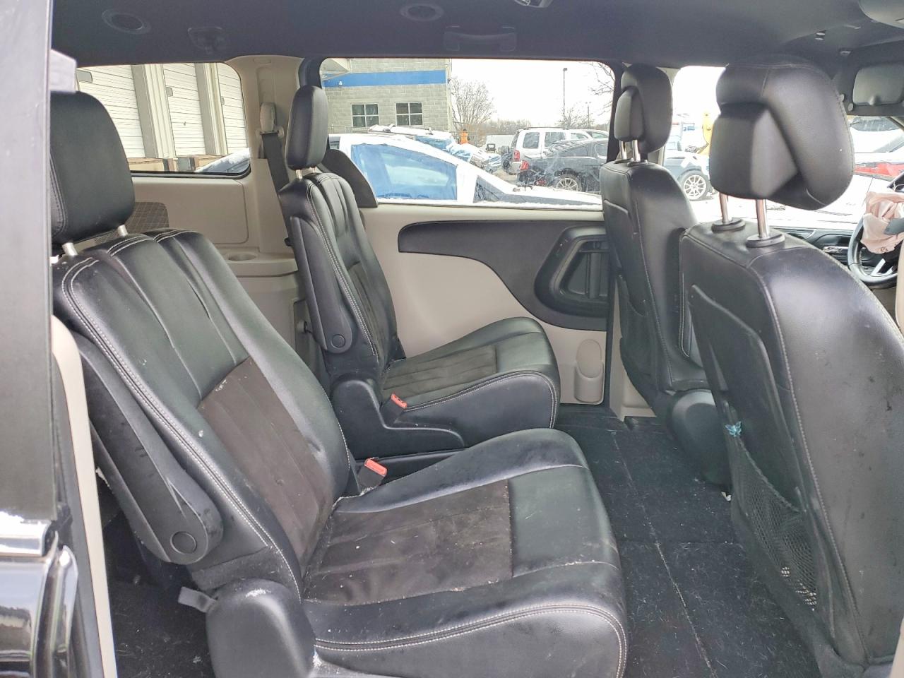 Dodge Caravan Sxt