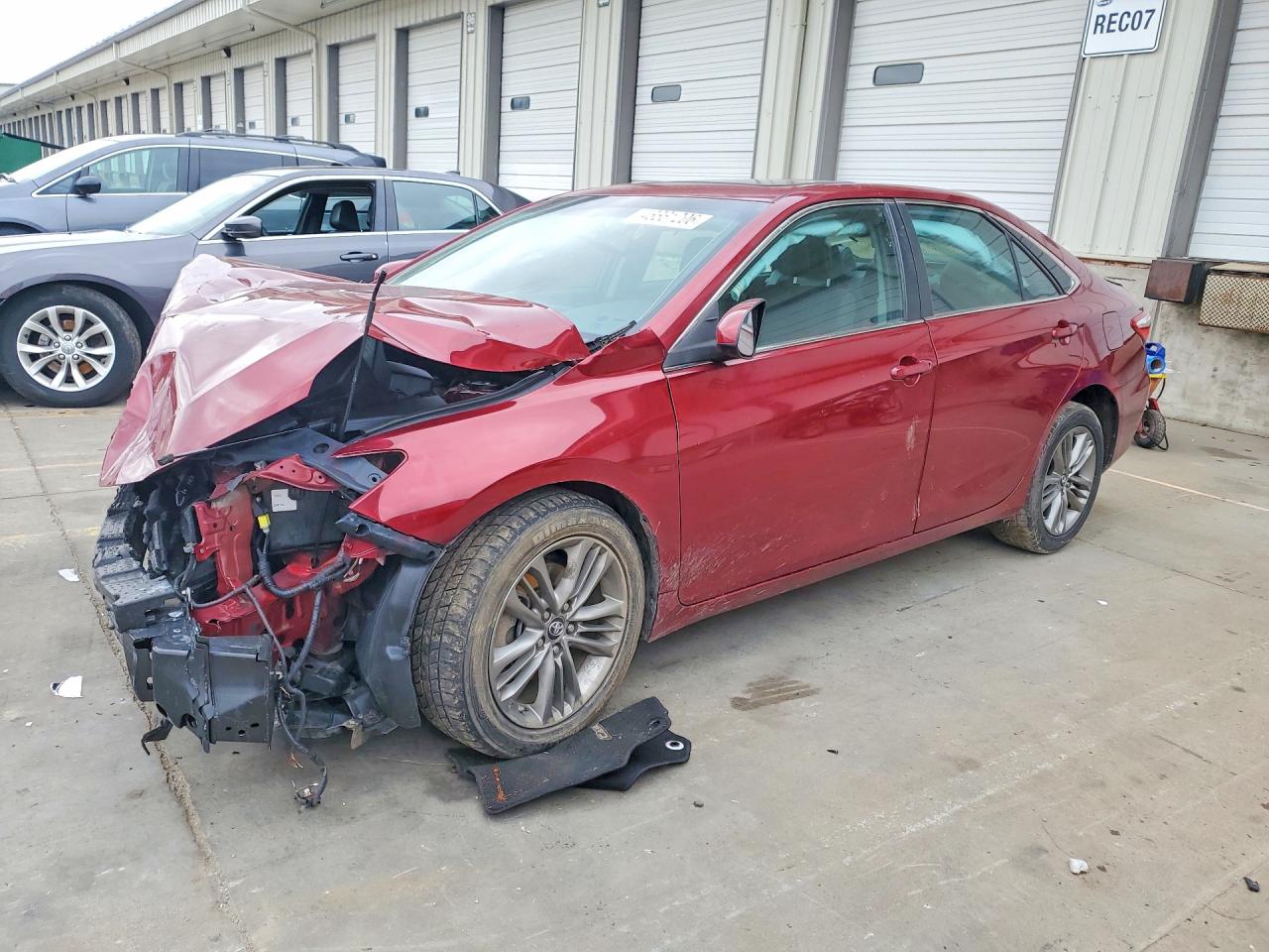 Salvage Toyota Camry Image