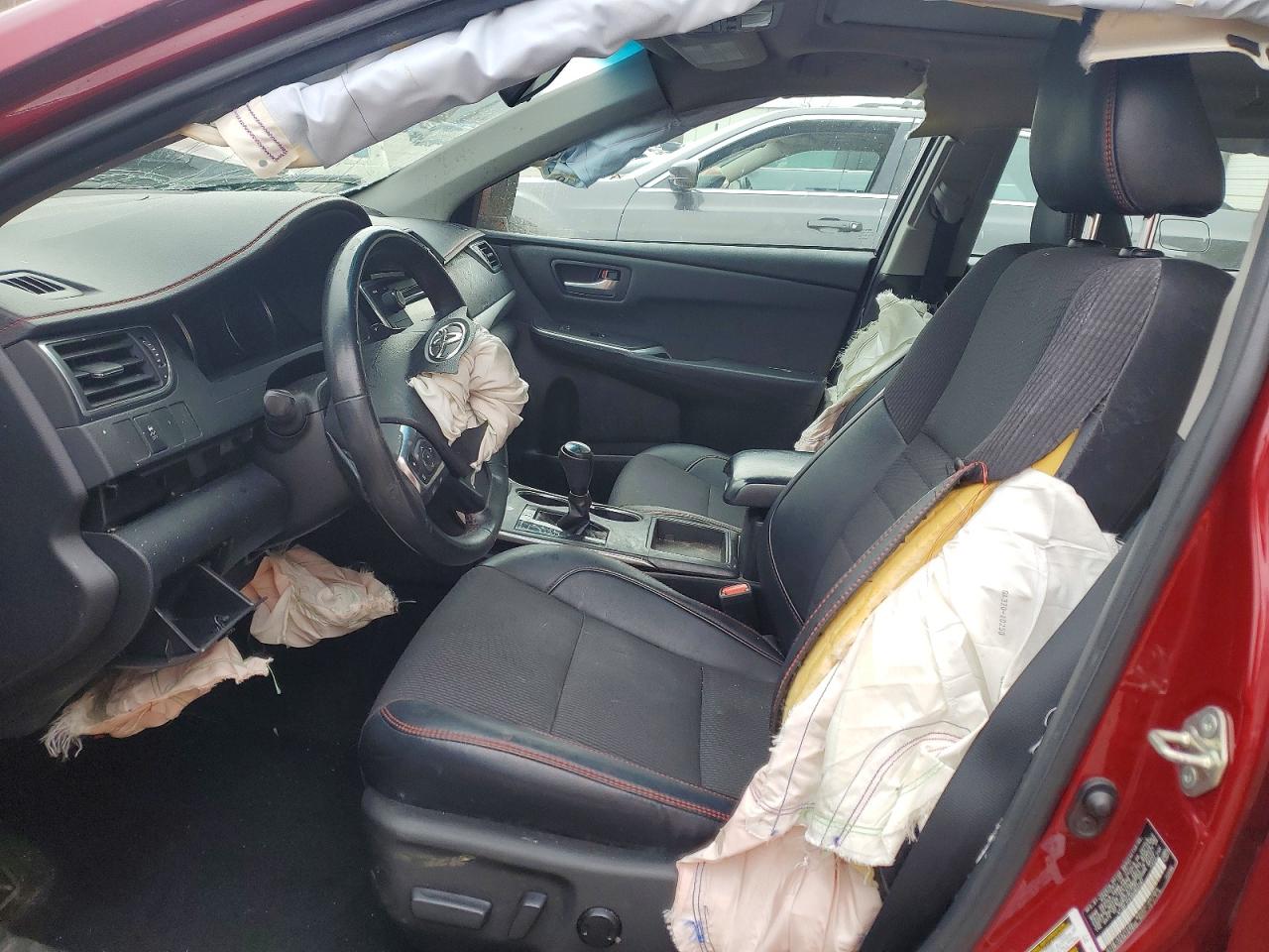 Toyota Camry Se
